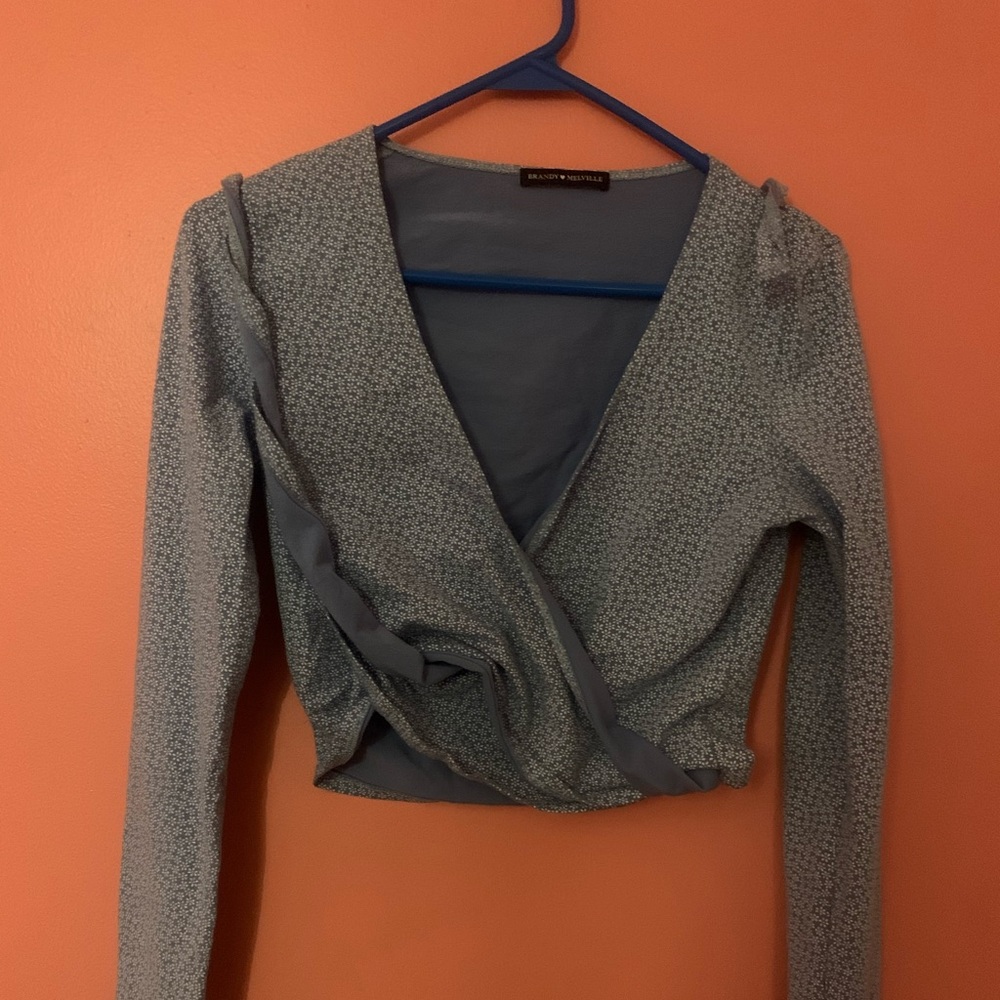 brandy melville wrap top